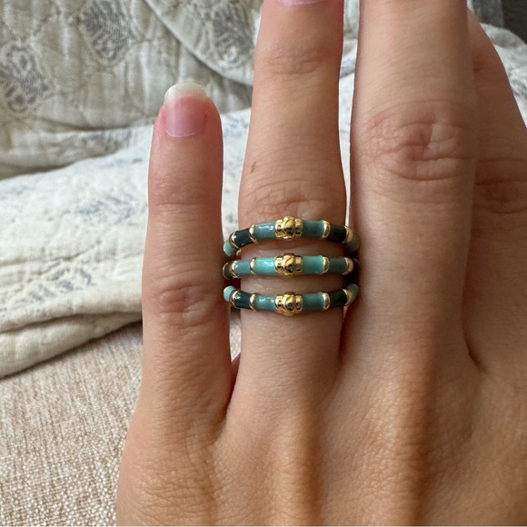 Gold Kendra Scott Enamel Ring - Picture 2 of 4